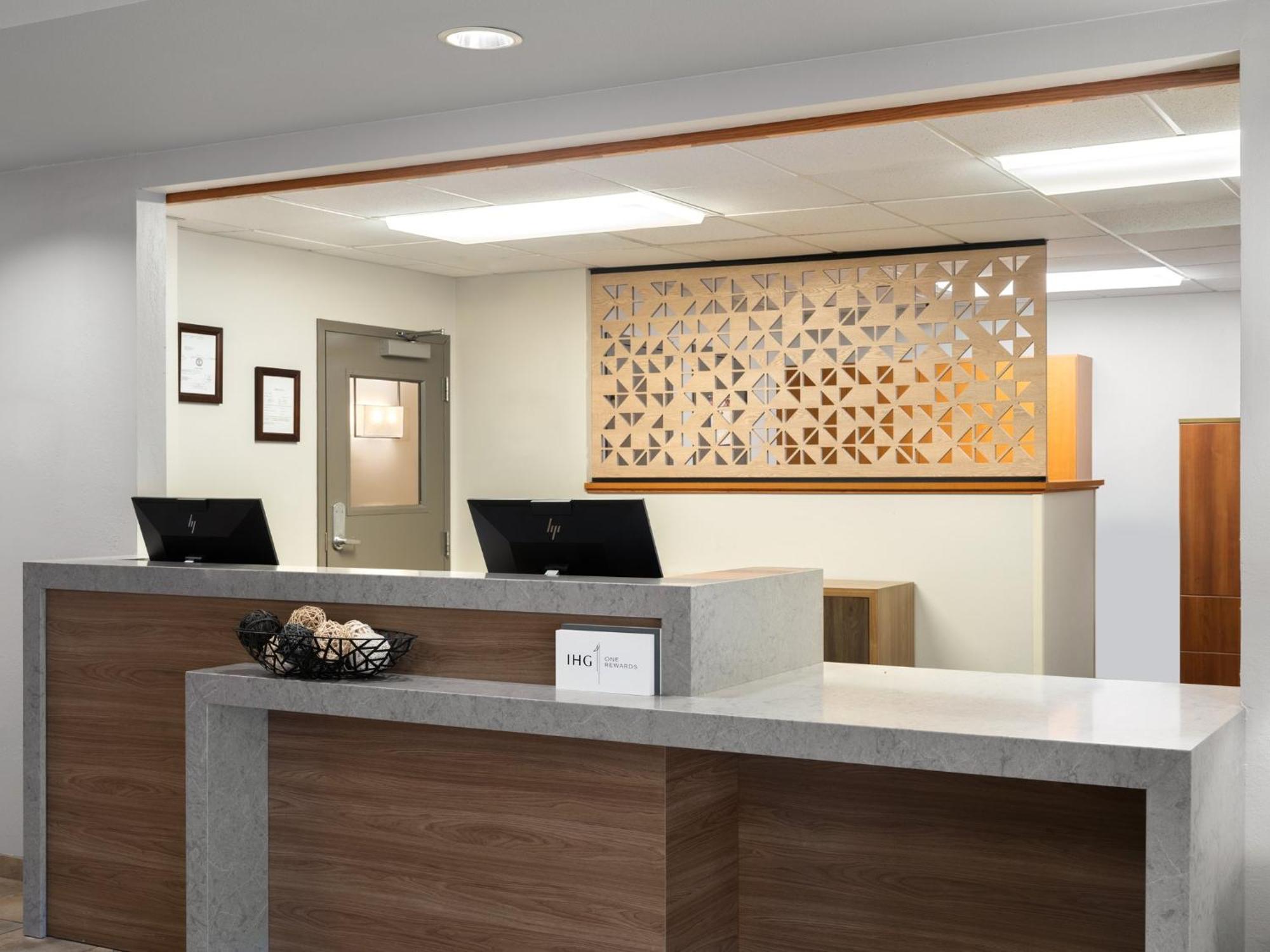 Candlewood Suites Radcliff - Fort Knox By Ihg Bagian luar foto